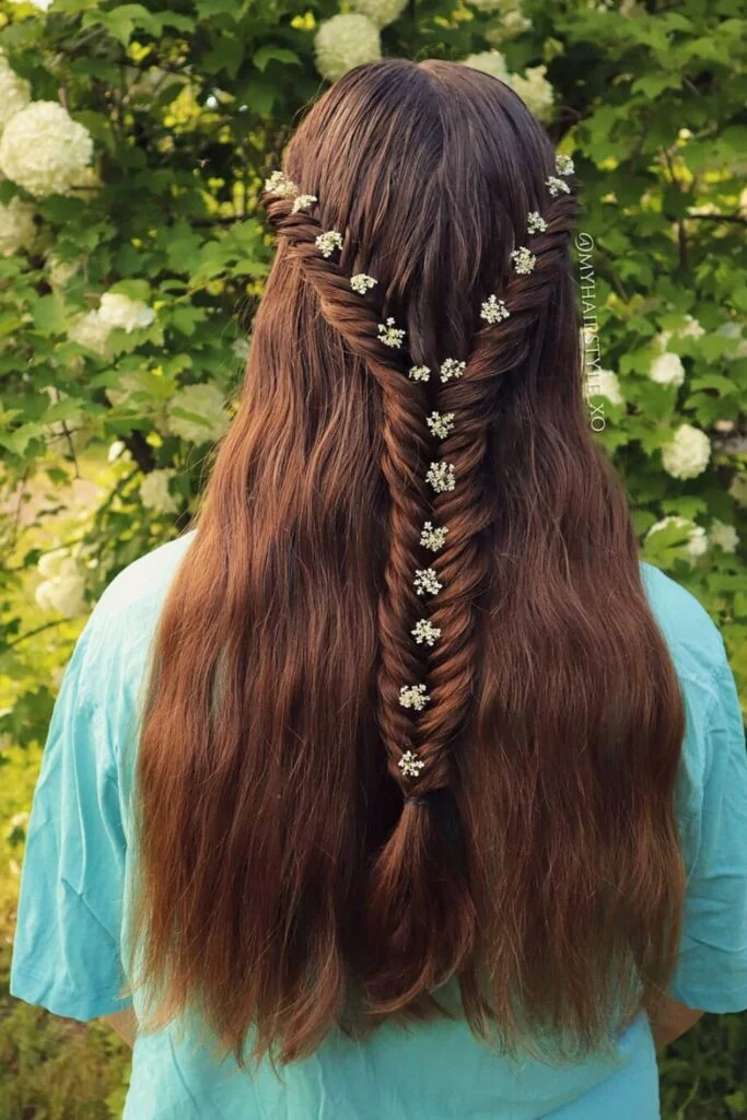 Coral-Accented Fishtail Braid